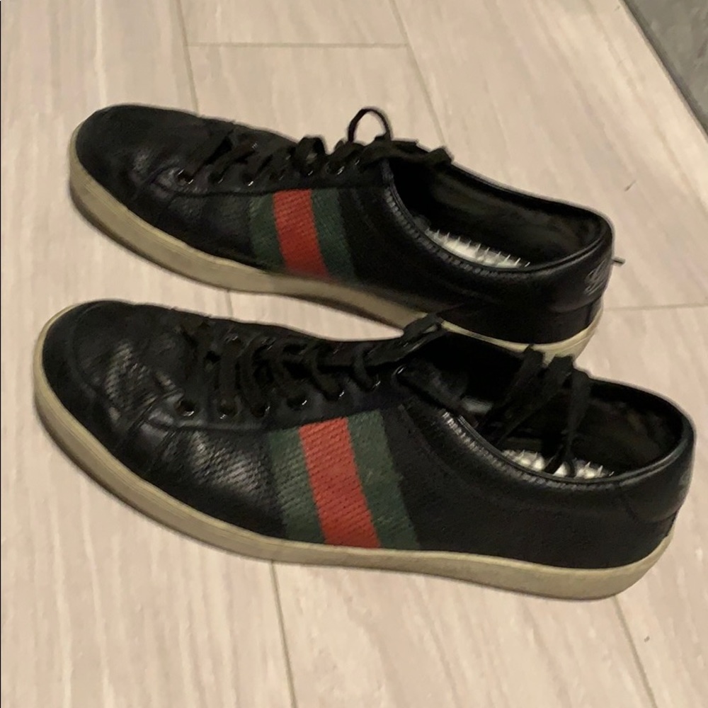 Black Classic Gucci Sneakers Size 7 MEN